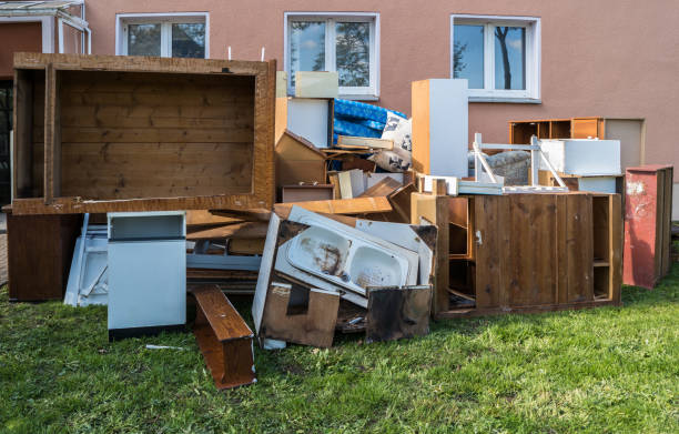 Best Commercial Junk Removal  in Clinton, MS